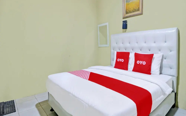 OYO 92206 Maharani Guest House Syariah