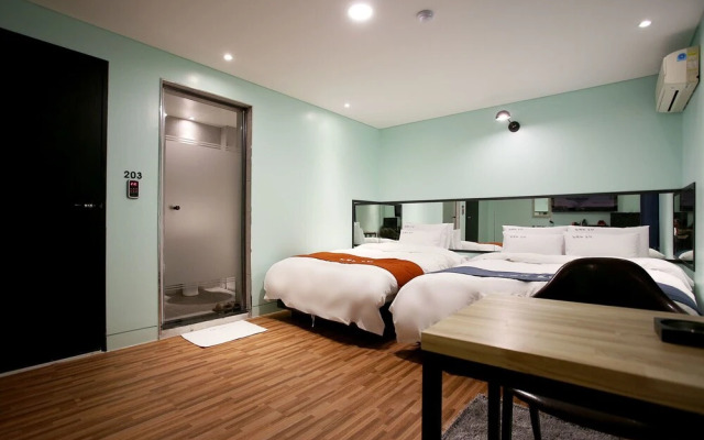 Chuncheon Hotel Lavender