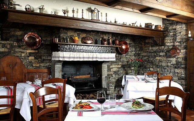 Hôtel Etchémaïté