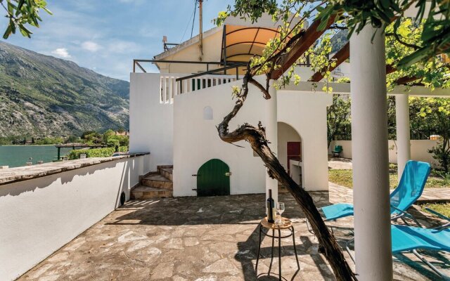 Beautiful Home in Kotor With 3 Bedrooms and Wifi