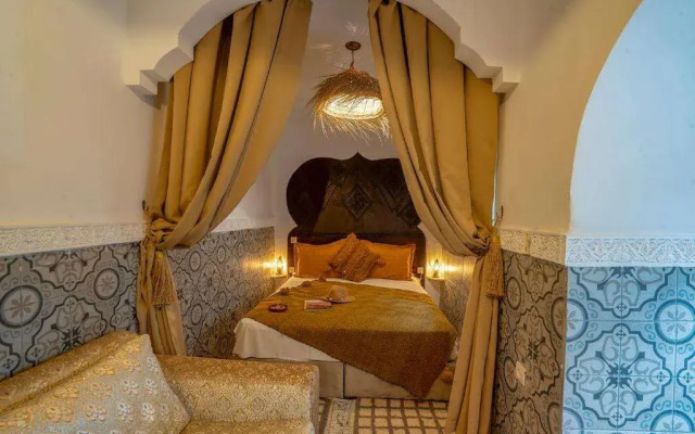 Riad Yalla Habibi