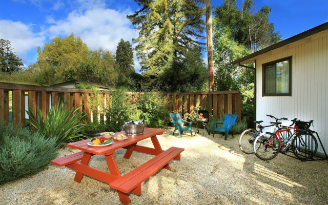 West Sonoma Inn & Spa