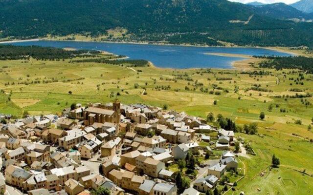 Appartement Les Angles, 2 pièces, 4 personnes - FR-1-593-4