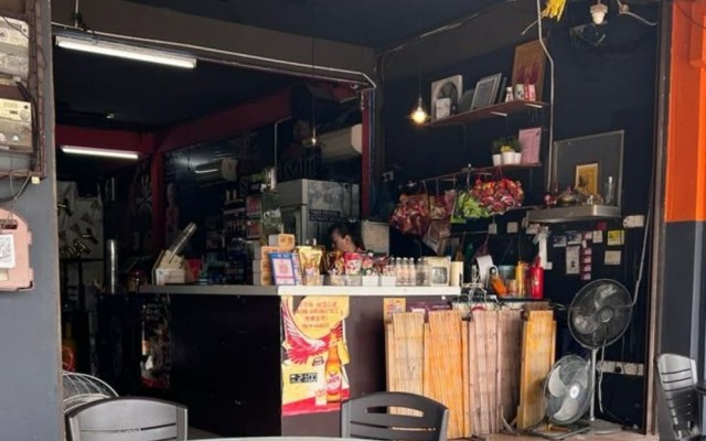 OYO 90866 Rakyat Inn