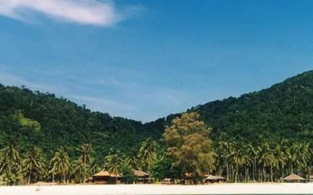 D'Coconut Island Resort