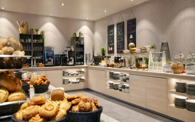 Holiday Inn - the niu, Hub Dusseldorf Messe by IHG