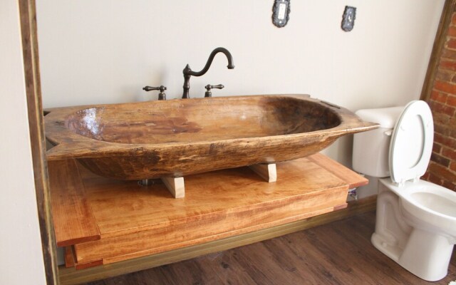 Wild Daisy Farm Bed & Breakfast