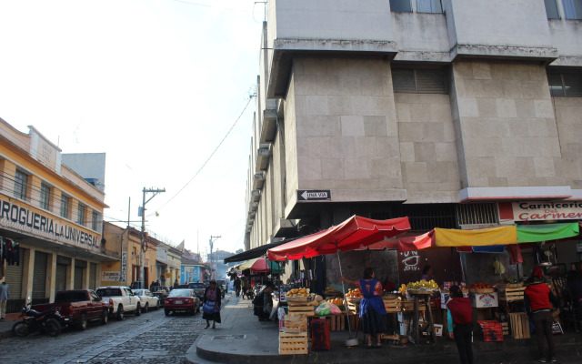 Hotel Casa del Viajero - Hostel