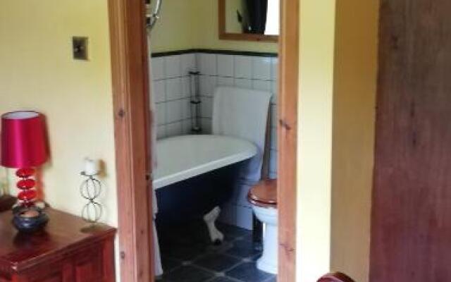 Penmachno Hall - self catering suite