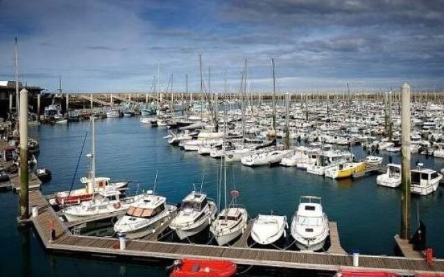 Hotel Restaurant Le Perroquet