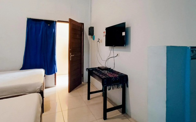 OYO 2450 Hening Homestay Near Pantai Tanjung Bias