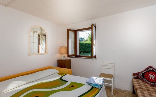 Borgo Santa Lucia Apartment with Private Parking & Garden