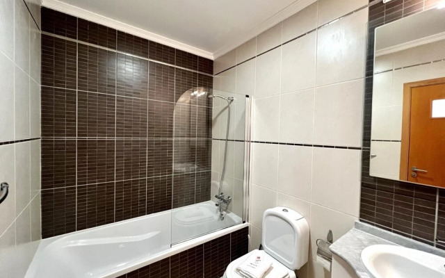 P RA Brightness Villa by Homing