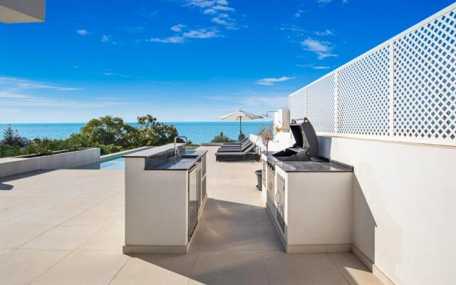 Villa Nirvana in Fuengirola
