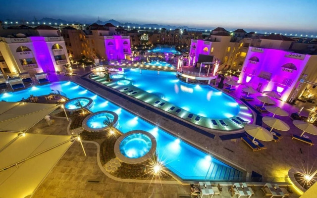 Albatros Aqua Blue Azrak VIP Package