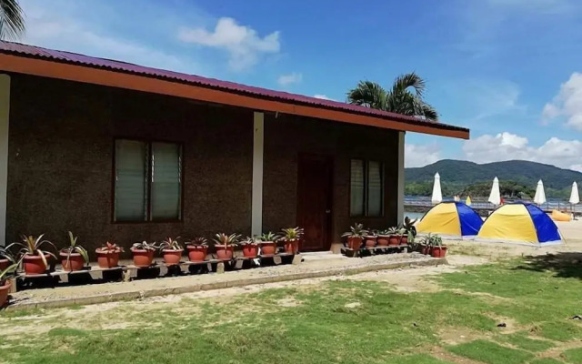 Pangulatan Beach Resort - Dormitory