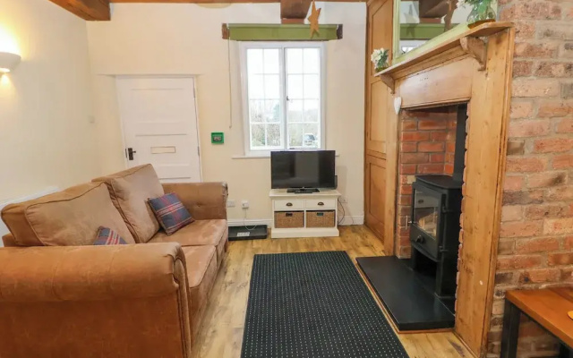 Medlar Cottage