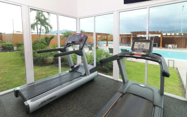 Holiday Inn Express Manzanillo