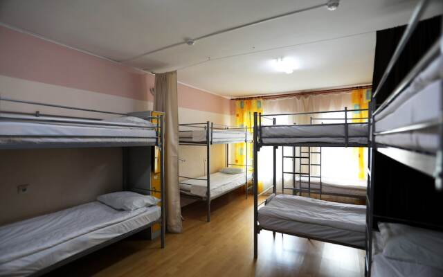 U Krasnogo Mosta Hostel