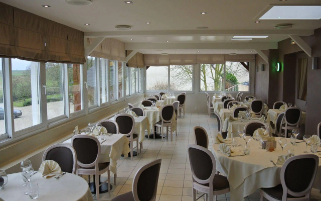 Hôtel Restaurant & Spa LE VAL MORET