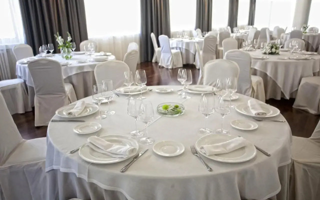 Hotel Carrís Almirante