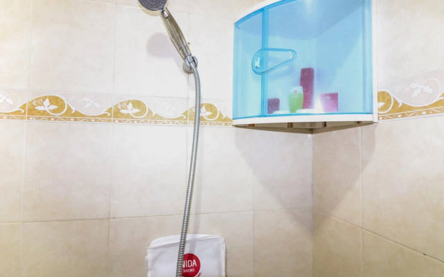 NIDA Rooms Colombo Komplek Karang Marang