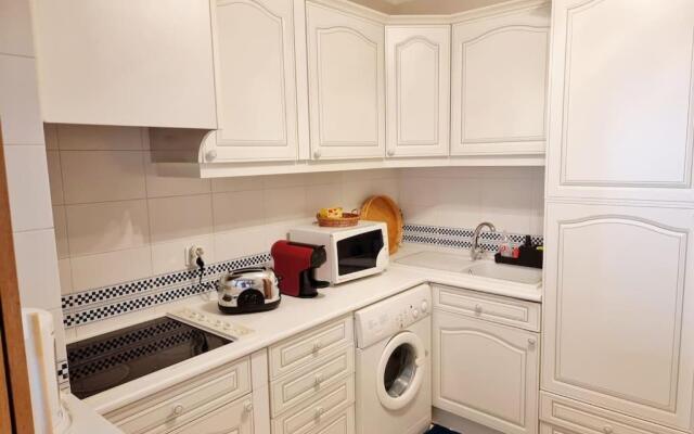 Tivoli Apt8 with Pool&Garage