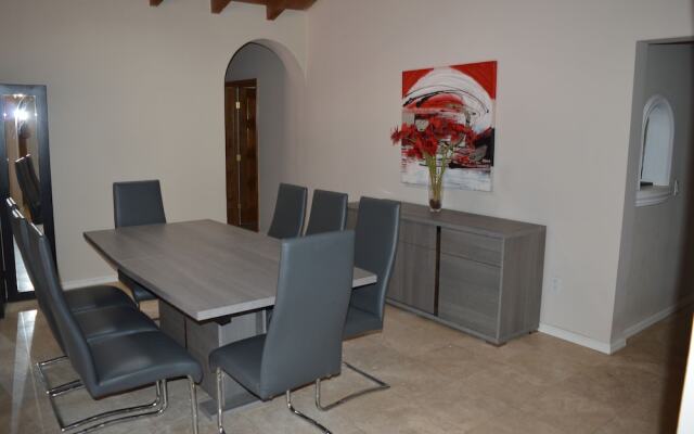 Los Tocayos 3 Bedroom Home