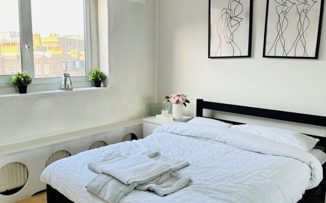 Immaculate 3-bed Apartment in London
