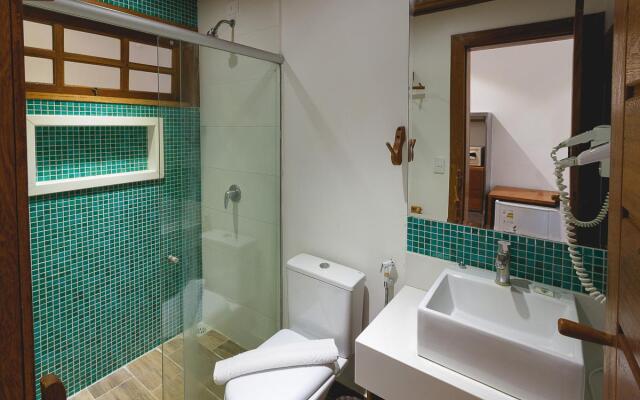 Ravenala Hotel