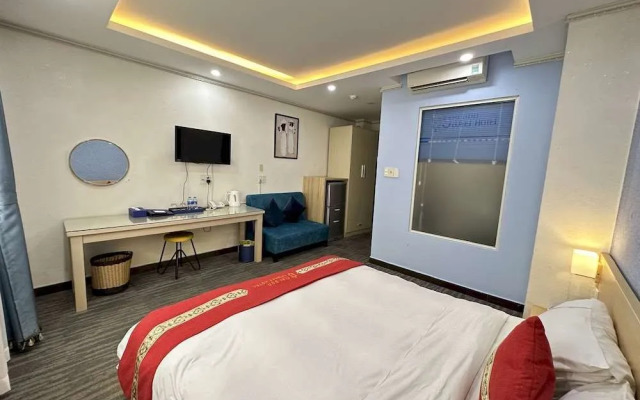 Capital O Saigon Sweet Hotel