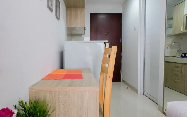 Cozy Studio Room Apartment at Springwood Residence