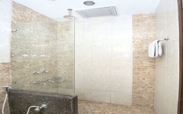 OYO 2107 Hotel Akash Continental