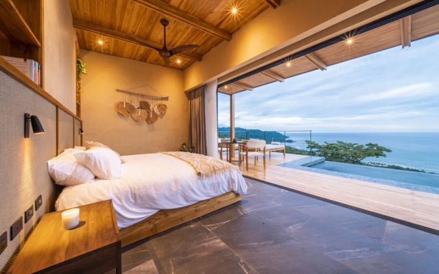 LALOON Luxury Suites - Adults Only