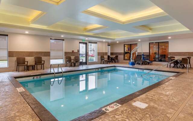 Comfort Suites Columbus Airport