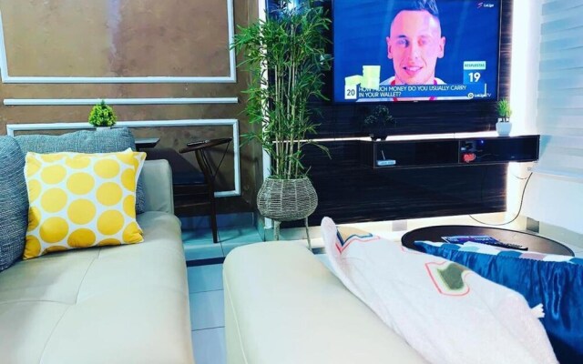 Charming 1-bed Apartment in Victoria Island, Lagos