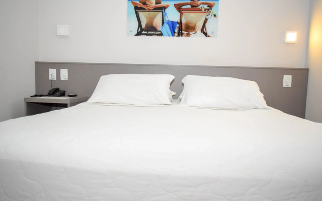 Camboriú Praia Hotel
