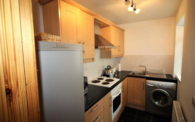 75 Donard House
