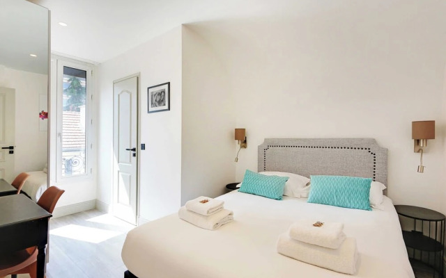 Modern Apartment With Balcony - 2br/6p- Roquette