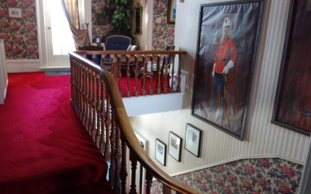 Hughson Hall Bed & Breakfast