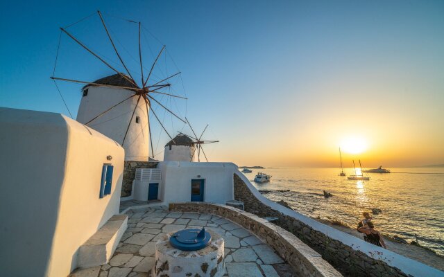 Iconic Windmill Mykonos