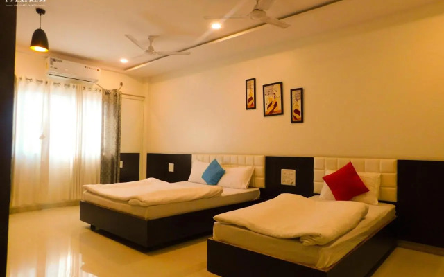 Hotel Neem Tree