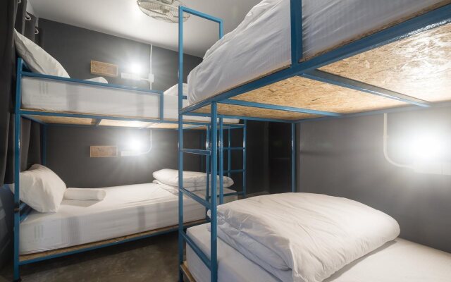 Bed Hostel