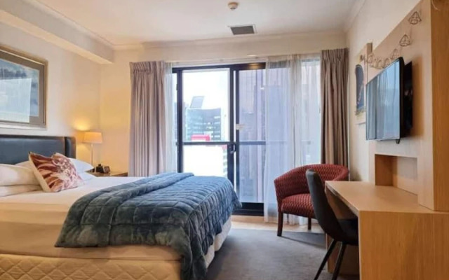 Chic CBD Studio-Aircon-Wifi -Heated Pool