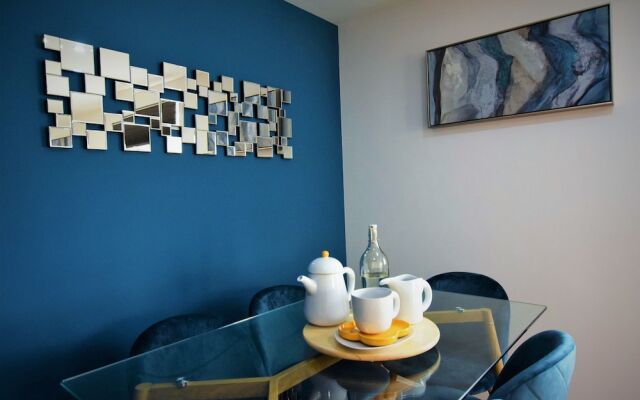 Savoy Place - yourapartment