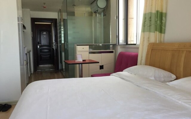 Weihai Zhazhichuang Theme Hotel