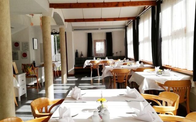 Gasthof Pension Falkeis