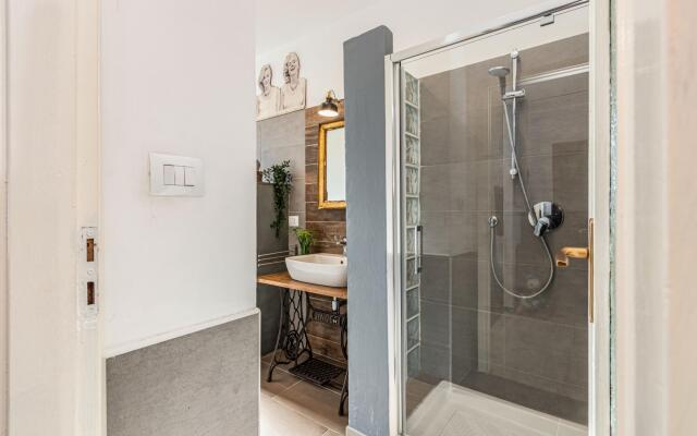 Cozy and Stylish House in Downtown Torino