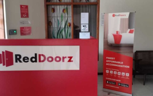 RedDoorz @ Soekarno Hatta Indah