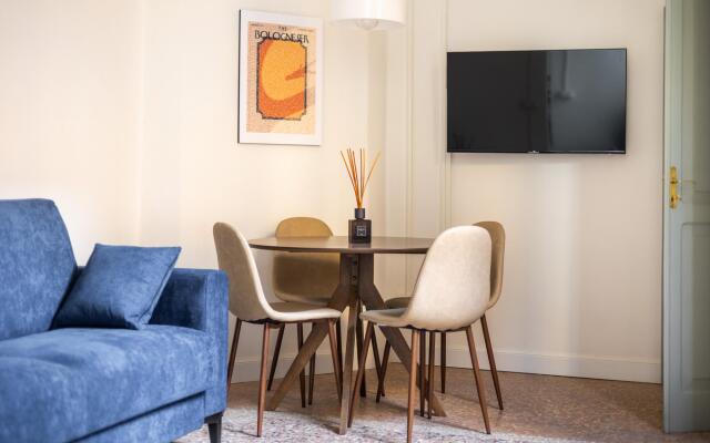 Nazario Sauro 14 - Bilocale con balcone